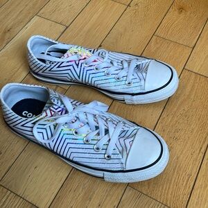 Sports shoes converse size 7